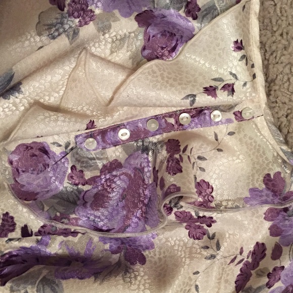 Flowered, Mini-dress - Picture 3 of 4