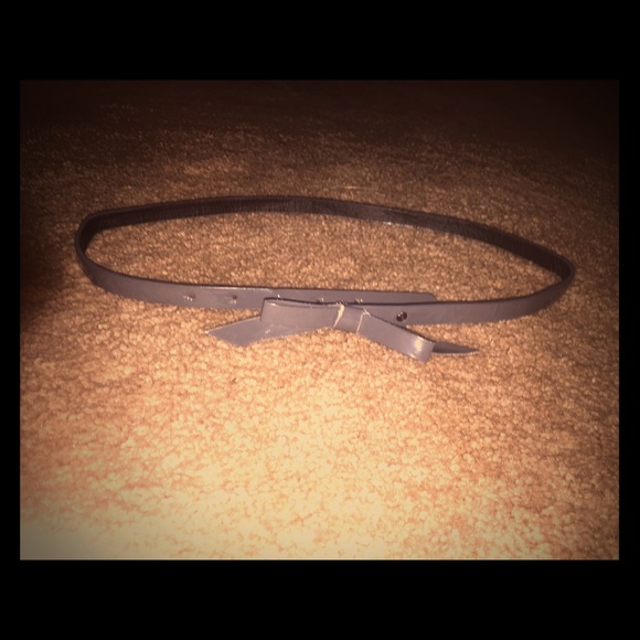 Grey waist belt with bow