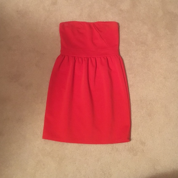 Strapless dress - Picture 1 of 2