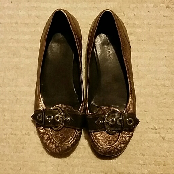 BCBGeneration flats