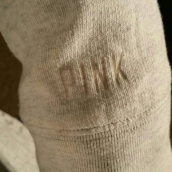 Grey sweater with lace overlay. Pink brand, size M - Picture 2 of 3