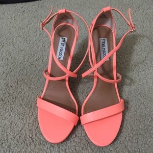 Feliz Steve Madden high heeled sandal