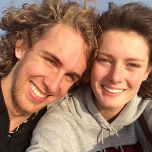 Meet your Posher, Corinne