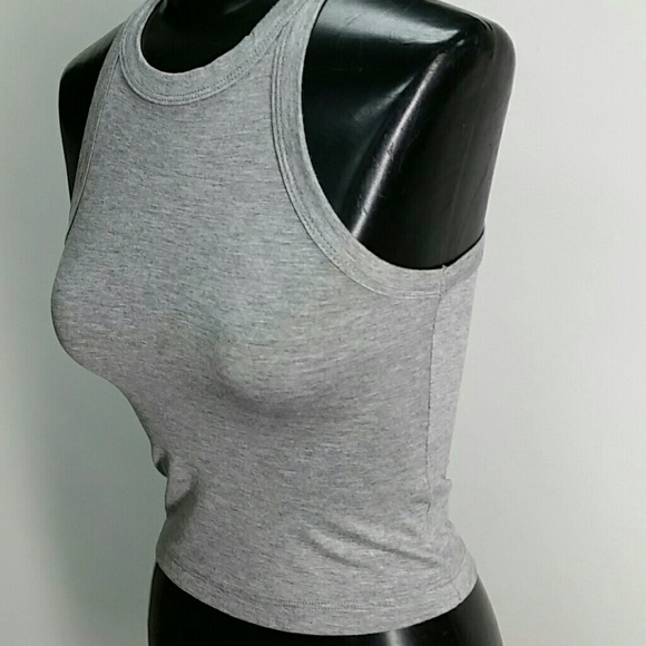 Crop top - Picture 4 of 4