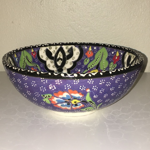 Beautiful hand painted bowl - Picture 2 of 2