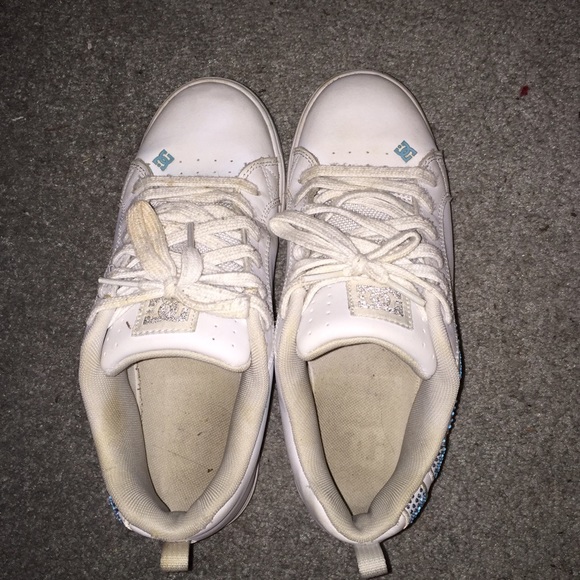 DC shoes