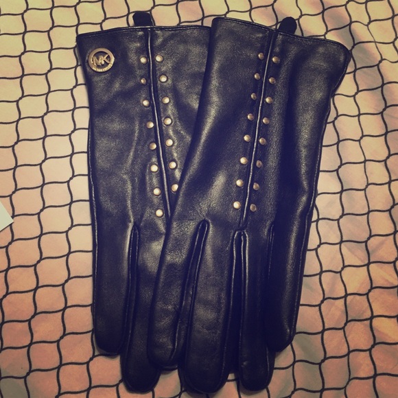 Michael Kors Black Astor Tech Gloves