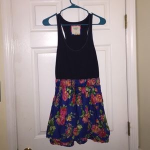 Abercrombie flower patterned dress
