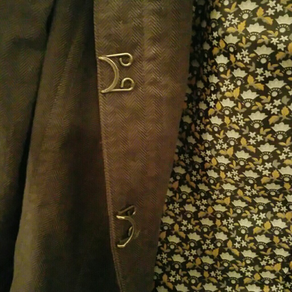 Cute casual or dress up Jacket - Picture 3 of 3