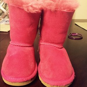 UGG BOOTS: BAILEY BOW TODDLER