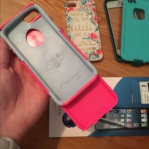 iPhone 5/5s phone cases/screen protector