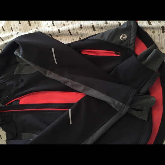 Jacket/ Coat - Picture 4 of 4