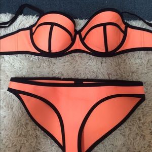 Triangl bikini