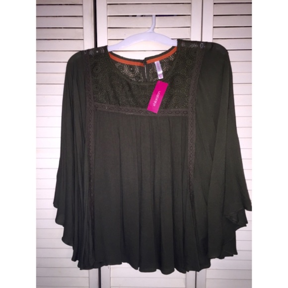 Flowy olive green top