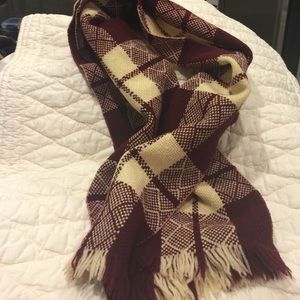 Mulberry wine checkered scarf