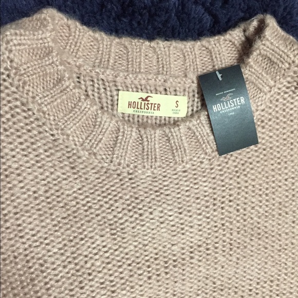 Sweater - Picture 1 of 2