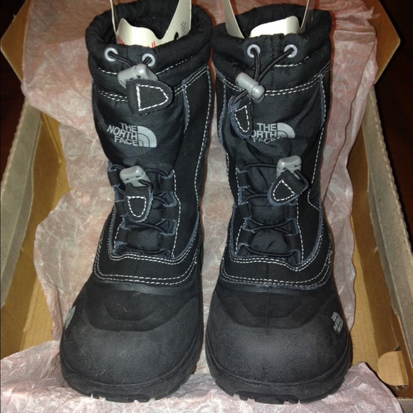 Snow boots❄️❄️☃