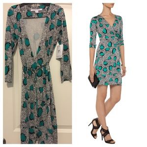 DVF Diane von Furstenberg Naoki wrap dress, Size 8