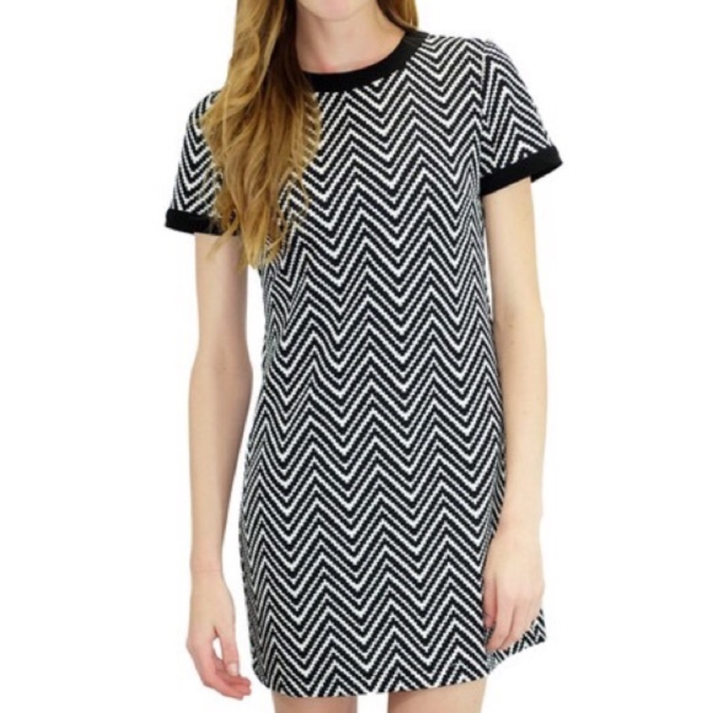 Pattern mini dress