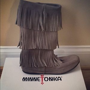 Minnetonka Grey Fringe Boots