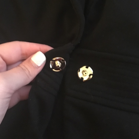 Black blazer - Picture 2 of 3