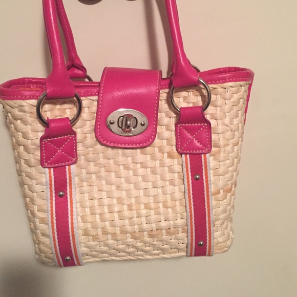 Mini hand bag - haute' pink and wicker