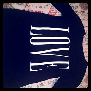 Forever 21 Long selve love sweat shirt