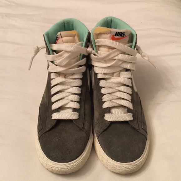 Nike Green Suede Blazer Sneakers