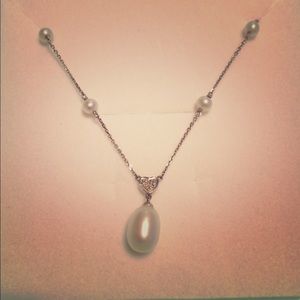 Pearl Neclace
