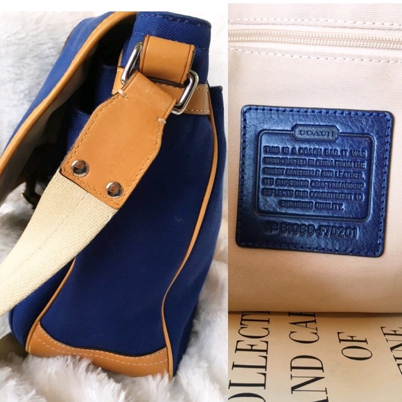 ๐ SOLD ๐Authentic Coach Messenger Bag - Picture 4 of 4