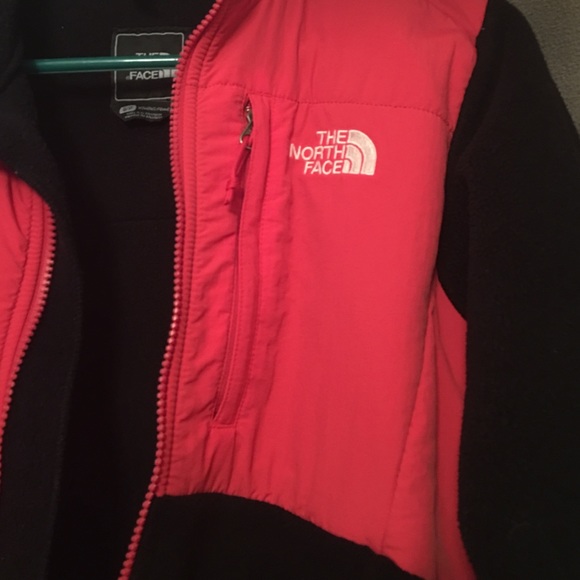black/pink north face - Picture 2 of 2