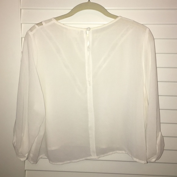 White flowy blouse urban outfitters - Picture 2 of 3