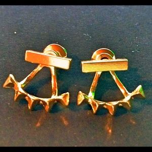 Sunahara 14k Gold-plated Pyramid Ear Jacket