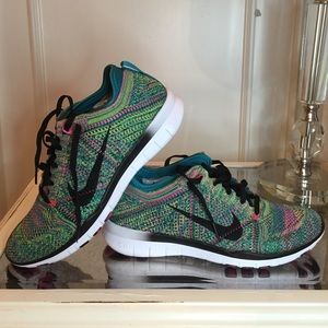 Nike Knit 5.0 Sneakers