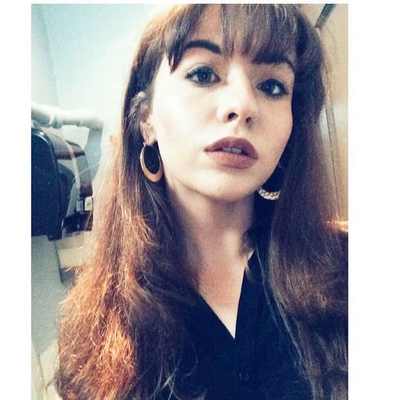 Meet your Posher, Alexis - Picture 1 of 1