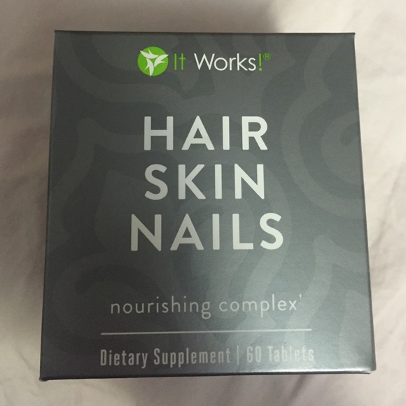 It Works! Hair Skin Nails BRAND NEW ONE MONTH