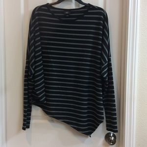 Black/gray striped long sleeve top