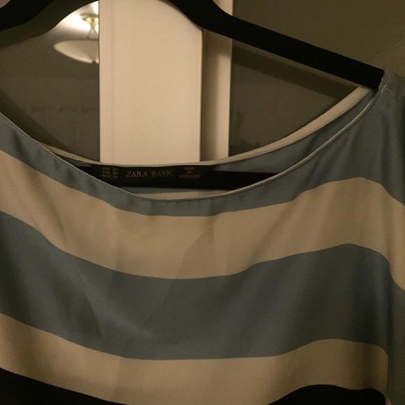 🚫SOLD🚫Good condition loose top - Picture 3 of 4