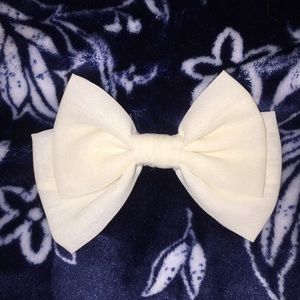 Bow Hair Accessory