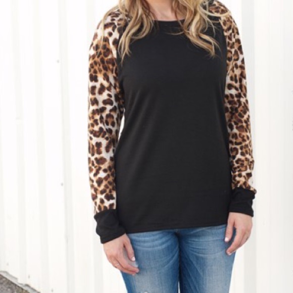 Leopard and black tunic.