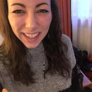 Meet your Posher, Deanna