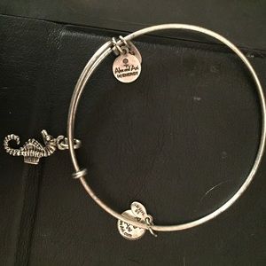 Seahorse charm bangle