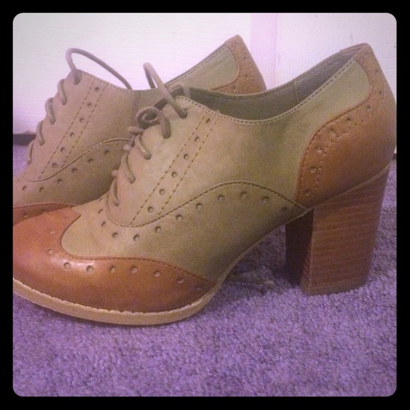 Restricted Heels Anthropologie Size 8.5