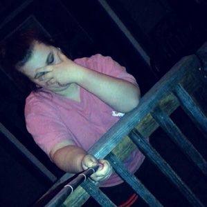 Meet your Posher, Mallory