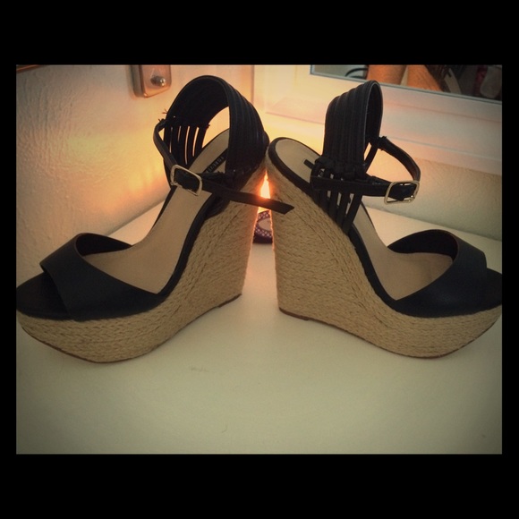 Forever 21 wedges