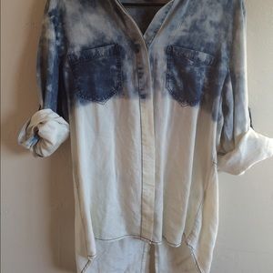 Unique ombre tie dye button up with low slit back