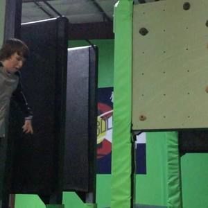 Meet your Posher, Izik