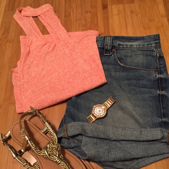 Coral tank top!