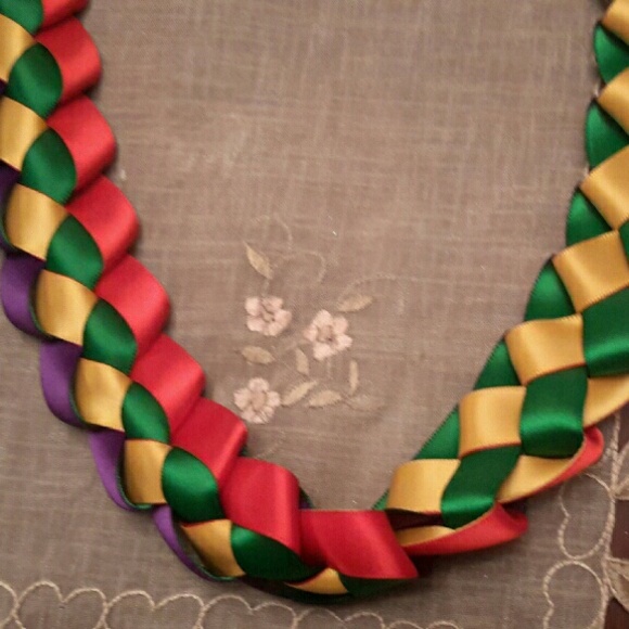 Graduation lei, made any color - Picture 2 of 2