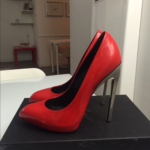 Red patent leather giuseppi zanotti heels - Picture 1 of 4